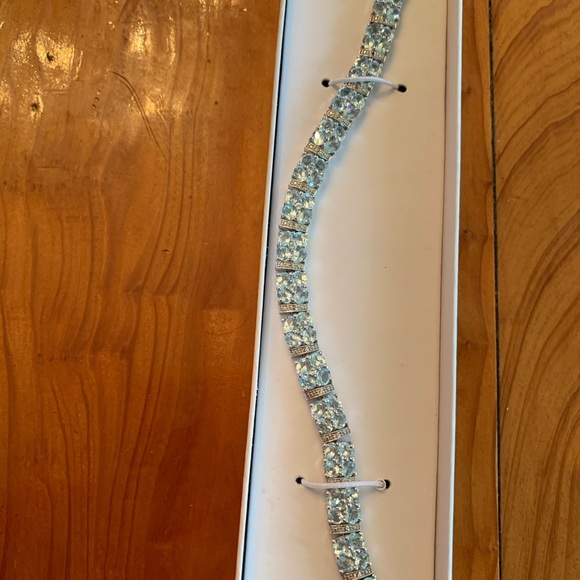 Tennis Bracelet - Picture 4 of 8
